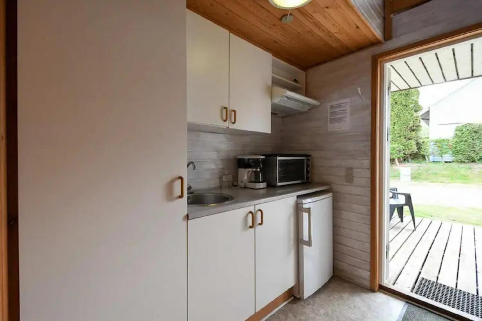 First Camp Skovlund Camping & Cottages Båring Zimmer foto